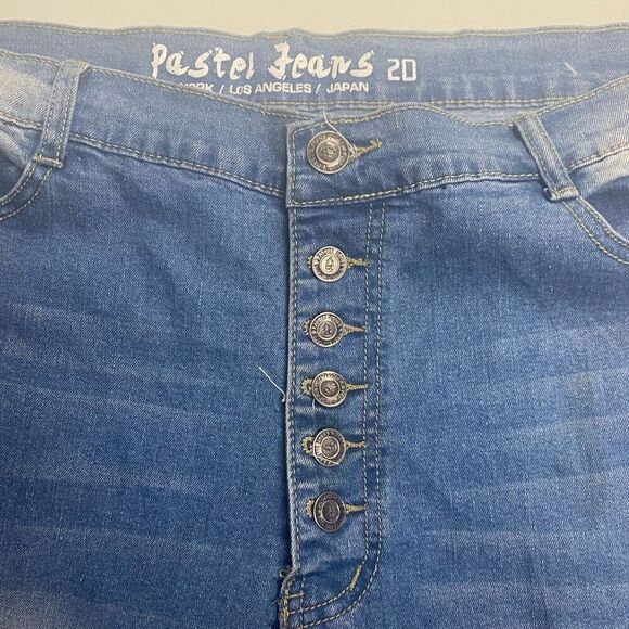 PASTELS Jeans Women’s Size 20 Distressed Button Fly Frayed Hem Inseam 27 inches - Picture 7 of 7